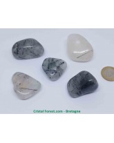 Quartz tourmaline
