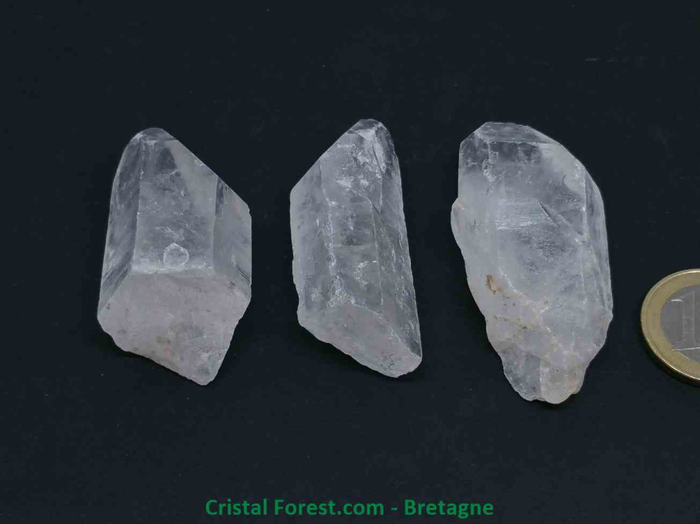 Cristal de roche - Pointes brutes multi-format - 3.5 à 6.5cm / 21 à 50gr