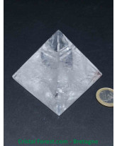 Pyramide en Cristal de roche 4,3 cm