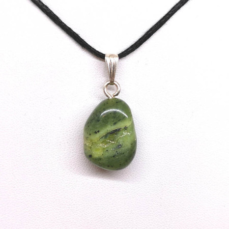 Jade Nephrite - Pendentif Pierre roulée