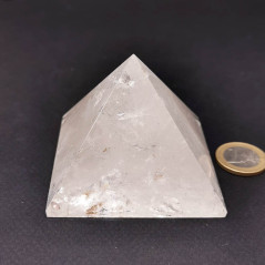 Pyramide en Cristal de roche 4,3 cm