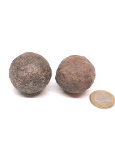 Moquis balls