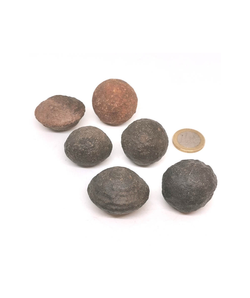 Moquis balls