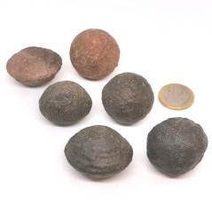 Moquis balls