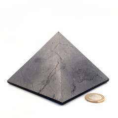 Shungite - Pyramide - Base 3 à 10 cm