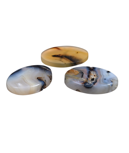 Photo de galets plats en agate plume