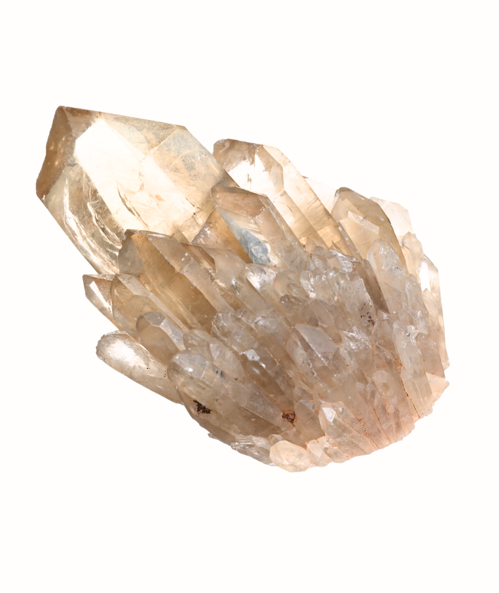 Photo d'un amas de pointes en citrine naturelle