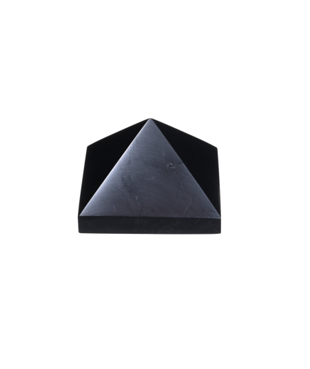 Photo dune pyramide en shungite