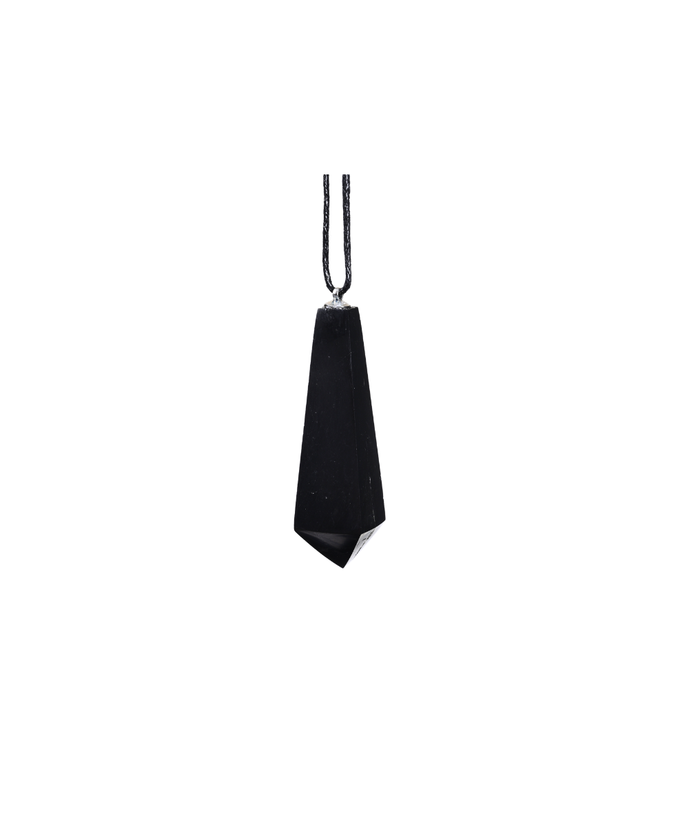 Photo d'un pendentif pointe en shungite
