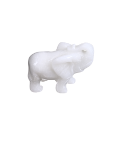 photo d'un éléphant en jade blanc