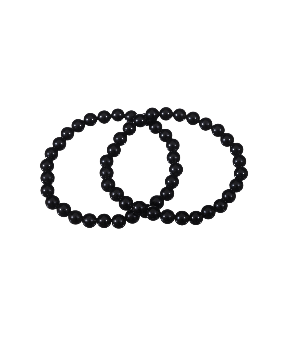 Photo de bracelets en obsidienne noire