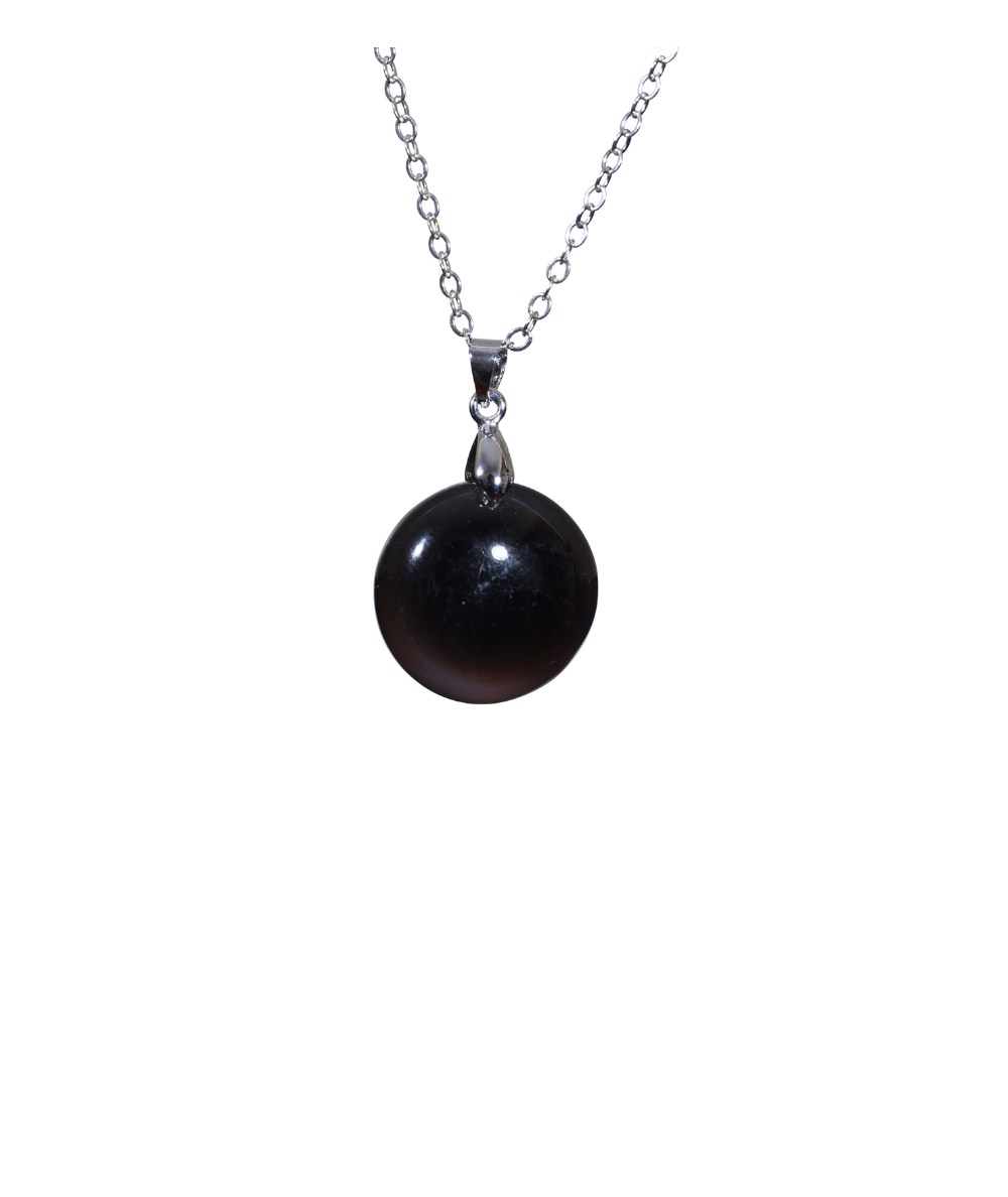 image d'un pendentif en obsidienne noire