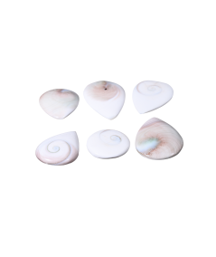 Image de cabochons en oeil de sainte lucie