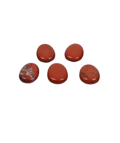 Image de pendentifs en pierre percée en jaspe rouge