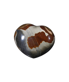 Photo d'un coeur à poser en jaspe polychrome