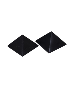 Photo de pyramides en shungite