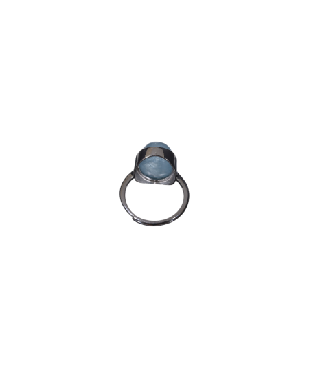 Image d'une bague sertie argent en aigue marine