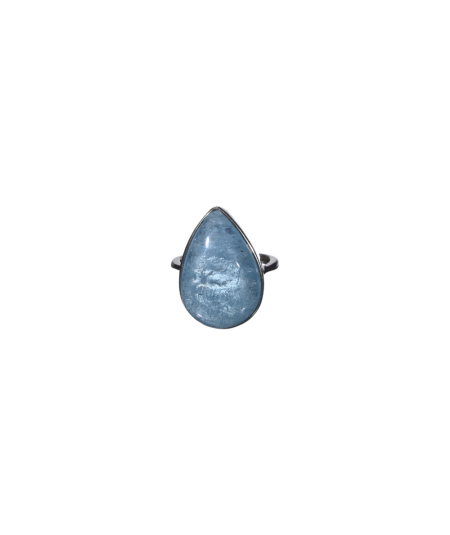 Image d'une bague sertie argent en aigue marine