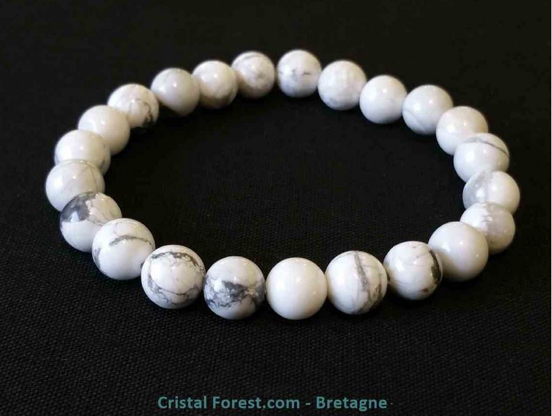 Howlite pour calmer les nerfs