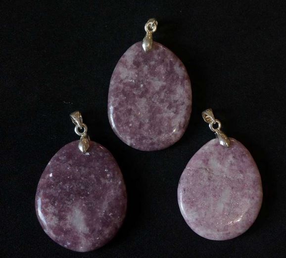 https://www.cristalforest.com/img/cms/LEPIDOLITE.JPG